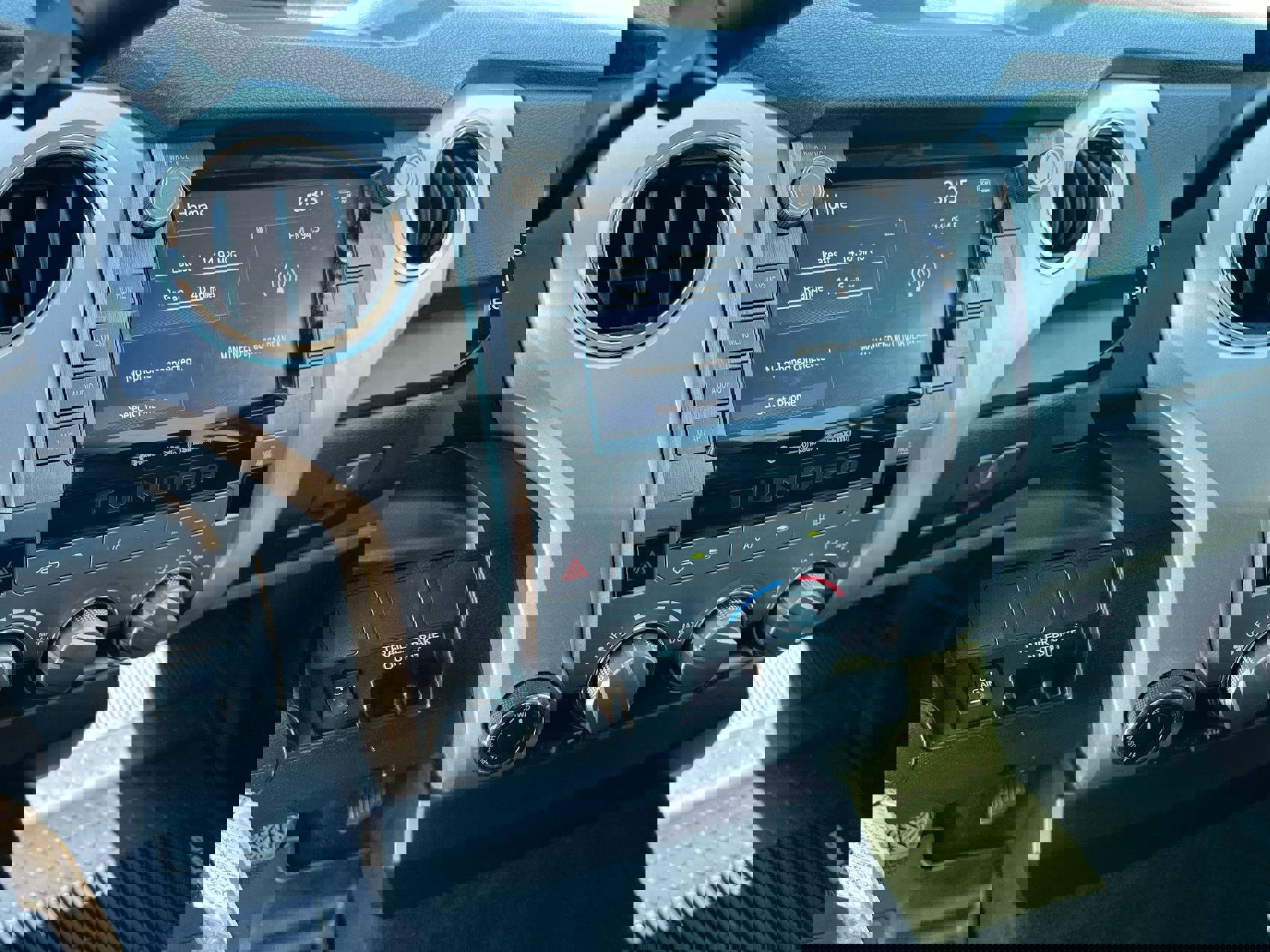 Used 2020 Toyota Tundra SR5 image 16