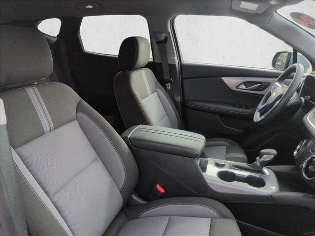Used 2024 Chevrolet Blazer LT w/ Driver Confidence Package FWD image 21
