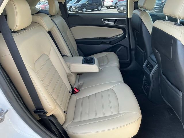 Used 2020 Ford Edge SEL FWD image 19