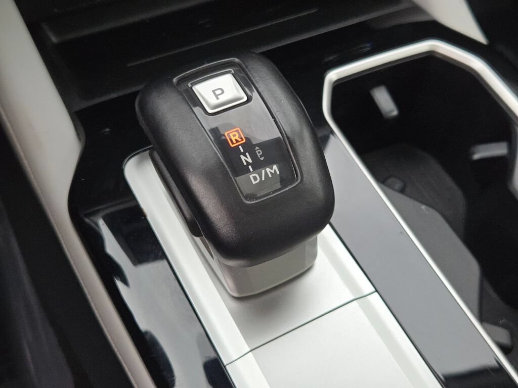Used 2025 Mitsubishi Outlander SEL AWD/4WD image 33