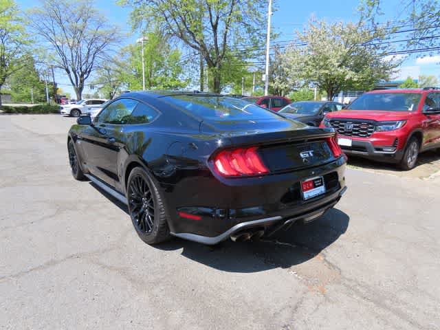 Used 2018 Ford Mustang GT Premium w/ GT Performance Package RWD image 4