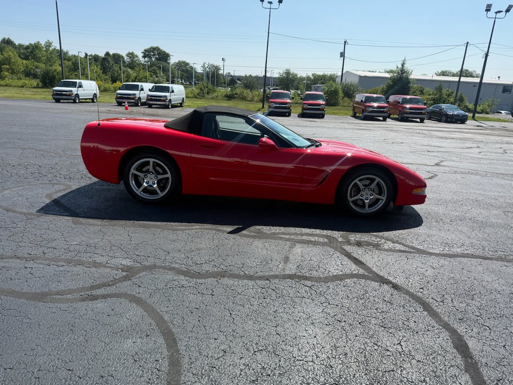 Used 2003 Chevrolet Corvette Convertible w/ Preferred Equipment Group1 RWD image 7