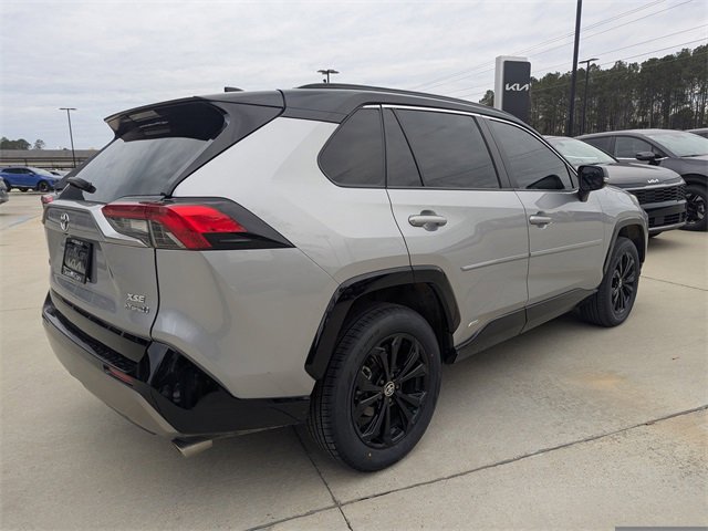 Used 2022 Toyota RAV4 XSE image 3