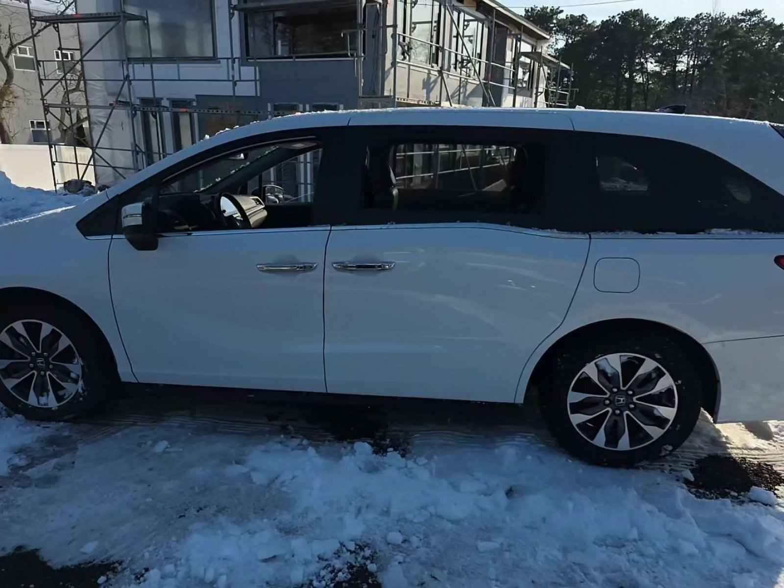 Used 2023 Honda Odyssey EX-L image 35