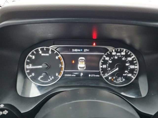 Used 2023 Nissan Rogue SV image 9