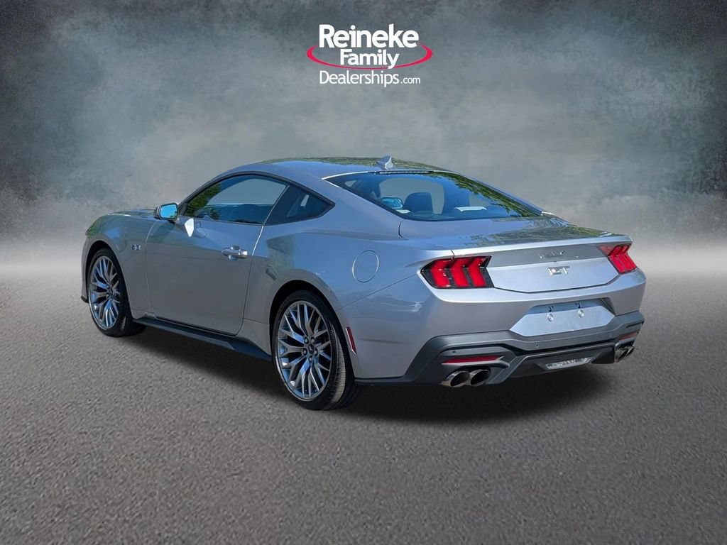 Used 2025 Ford Mustang GT Premium RWD image 8