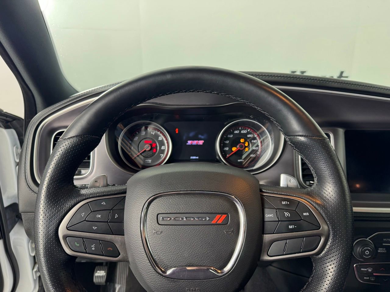 Used 2022 Dodge Charger Scat Pack w/ Dynamics Package image 25