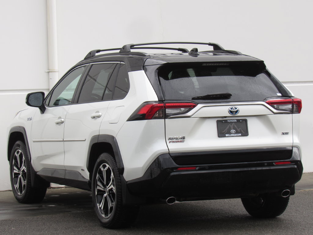 Used 2021 Toyota RAV4 XSE w/ Premium Package AWD/4WD image 5