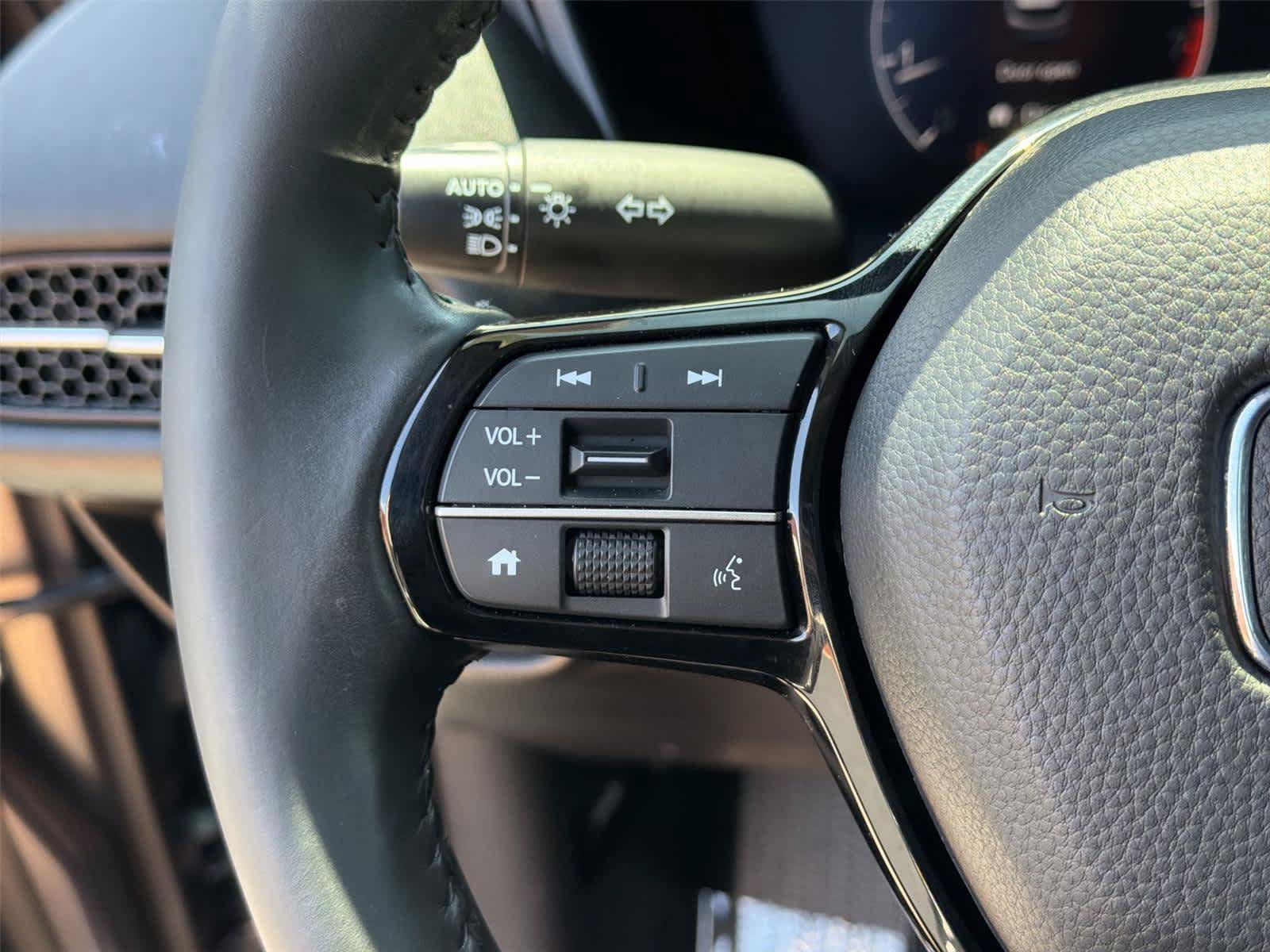 Used 2024 Honda HR-V EX-L image 24