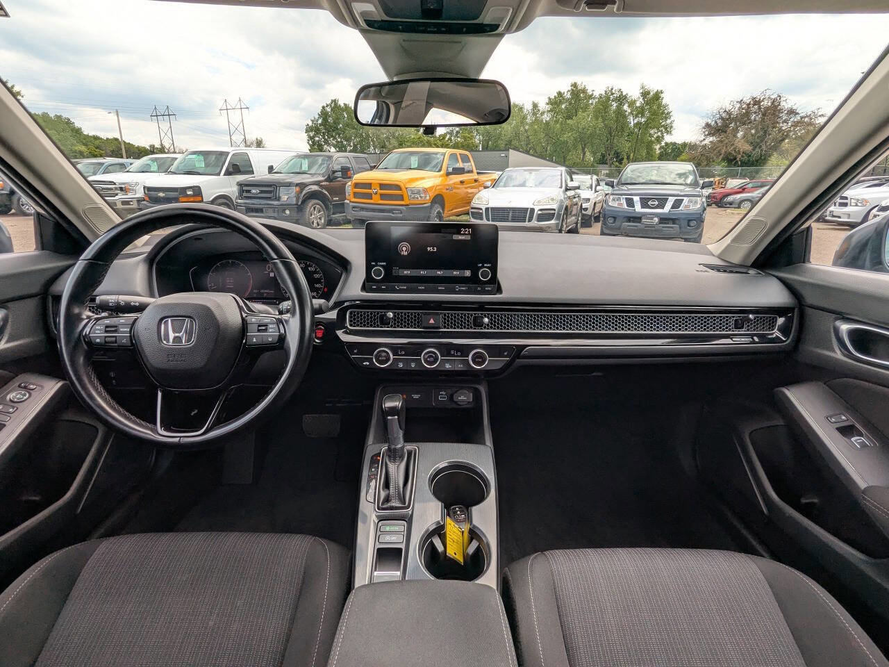 Used 2022 Honda Civic EX image 2