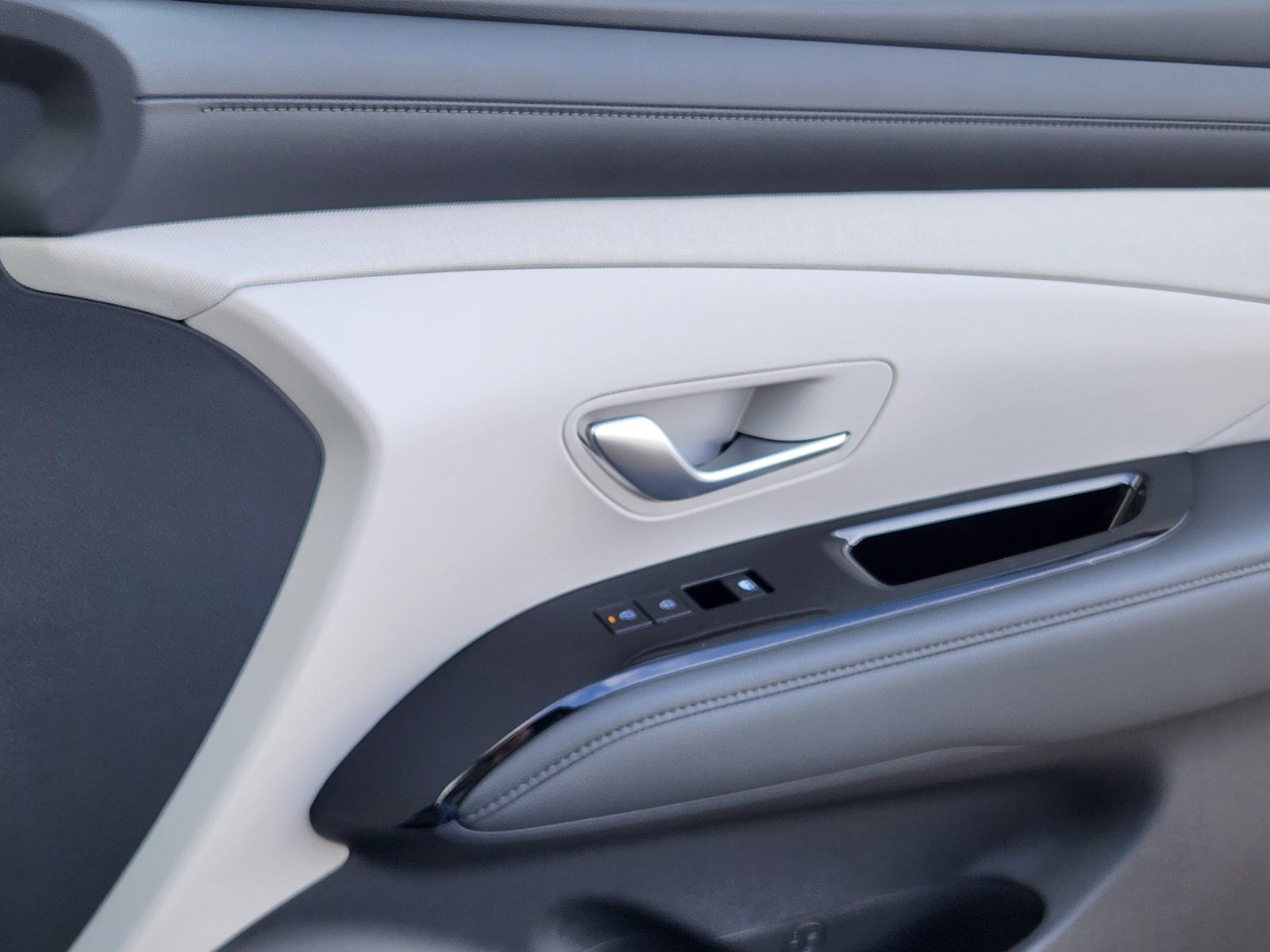 New 2026 Hyundai Tucson Limited AWD/4WD image 14