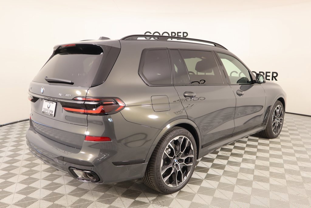 New 2025 BMW X7 xDrive40i w/ M Sport Package image 23