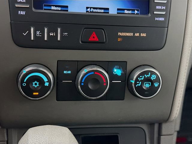 Used 2014 Chevrolet Traverse LS image 17