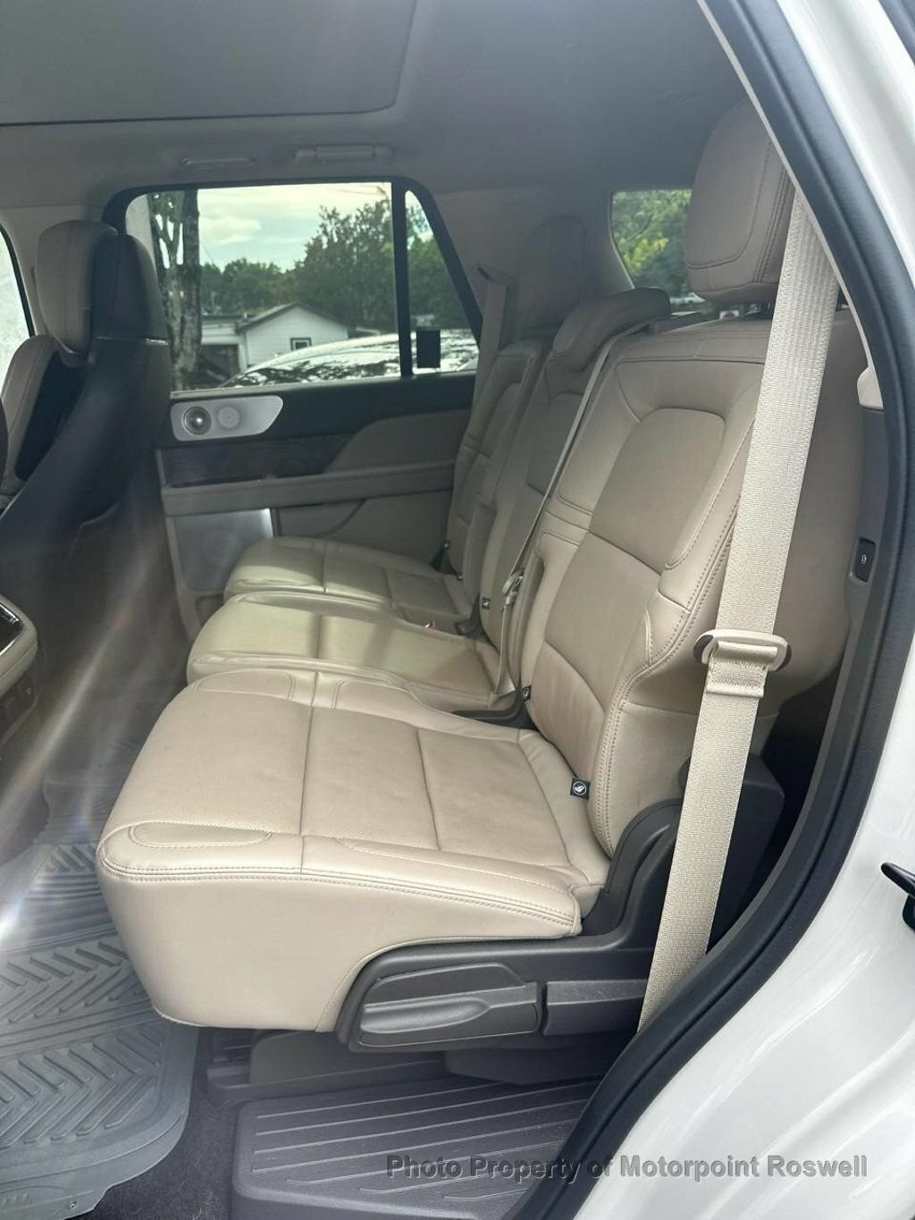 Used 2022 Lincoln Navigator Reserve AWD/4WD image 20