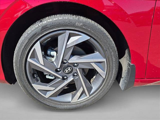 Used 2024 Hyundai Elantra Limited FWD image 22
