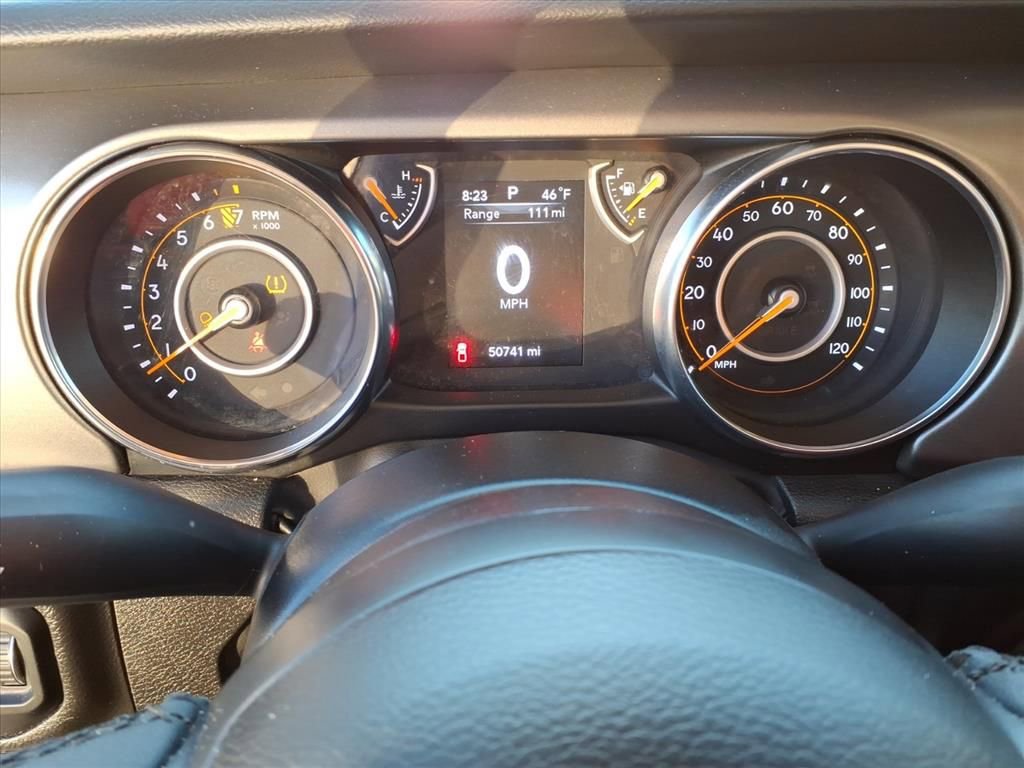 Used 2023 Jeep Gladiator Sport image 22