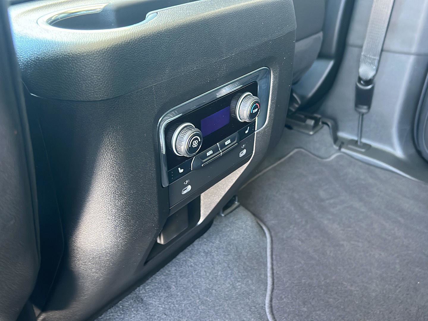 Used 2024 Chevrolet Tahoe RST w/ Luxury Package image 11