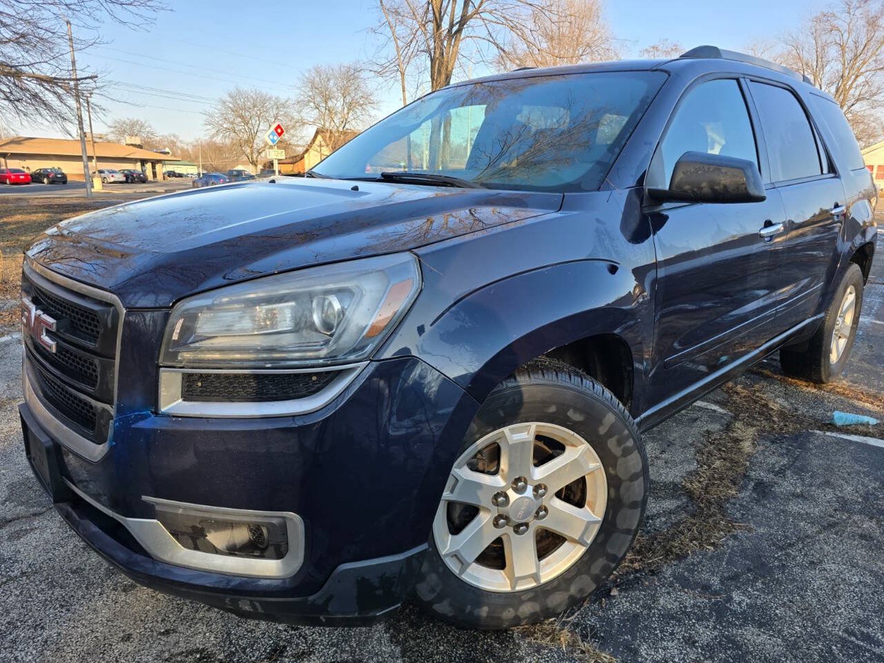 Used 2016 GMC Acadia SLE AWD/4WD image 1