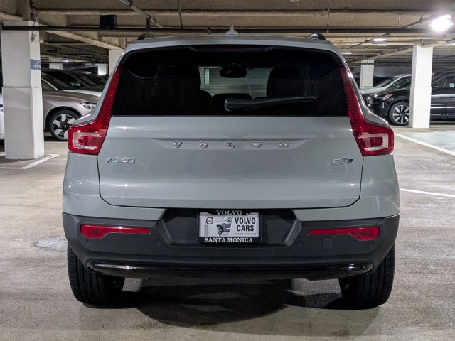 New 2025 Volvo XC40 B5 Ultra w/ Climate Package AWD/4WD image 4