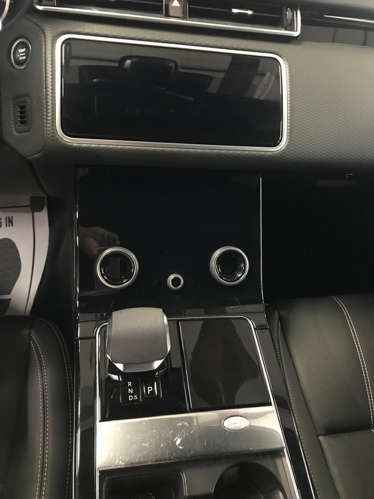 Used 2023 Land Rover Range Rover Velar S image 16