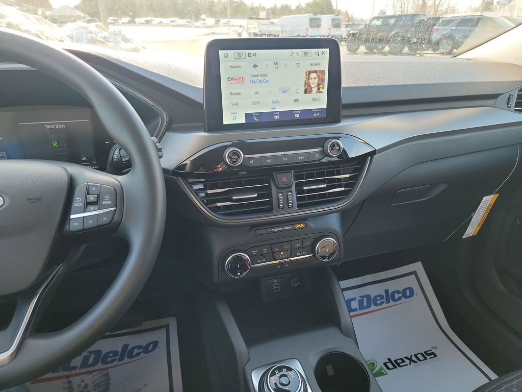 New 2026 Ford Escape Active image 17
