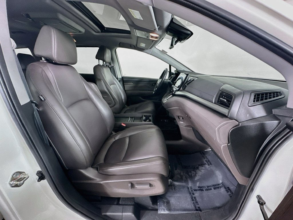 Used 2018 Honda Odyssey Touring image 30