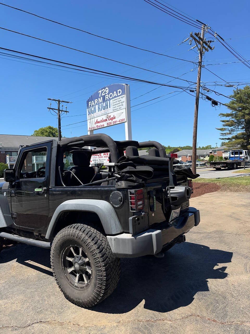 Used 2016 Jeep Wrangler Sport AWD/4WD image 8