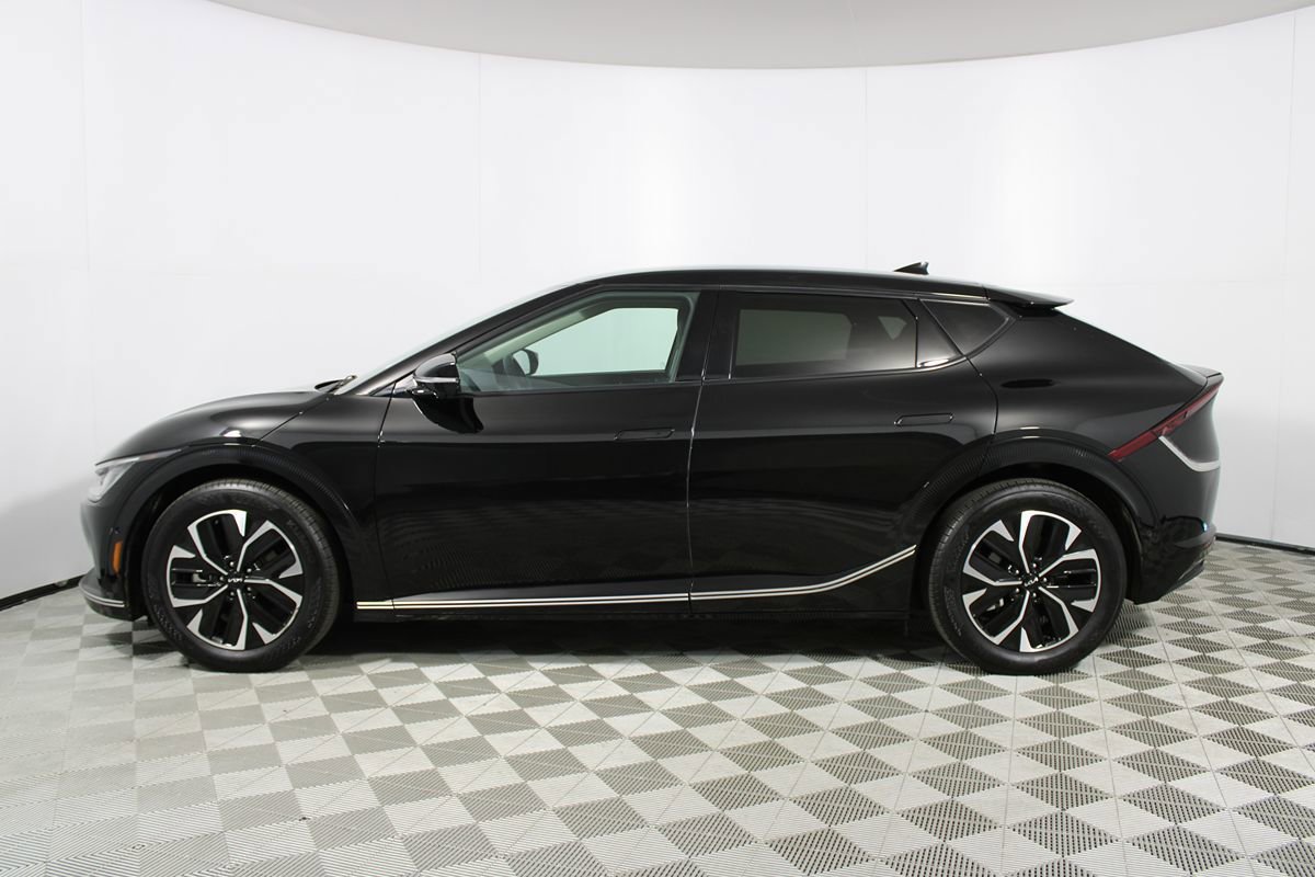 Used 2023 Kia EV6 Wind w/ Wind Technology Package AWD/4WD image 26