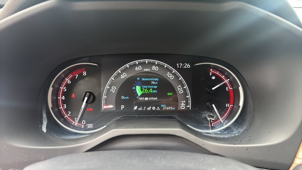 Used 2022 Toyota RAV4 Limited w/ Limited Grade Weather Package FWD image 23
