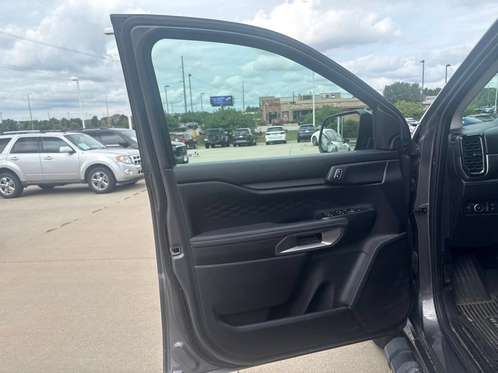 Used 2024 Ford Ranger XLT w/ Equipment Group 301A High AWD/4WD image 10