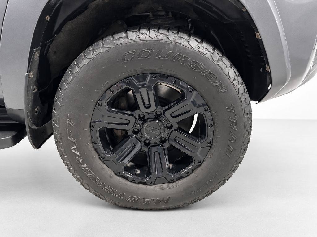 Used 2019 Toyota 4Runner TRD Off-Road AWD/4WD image 21