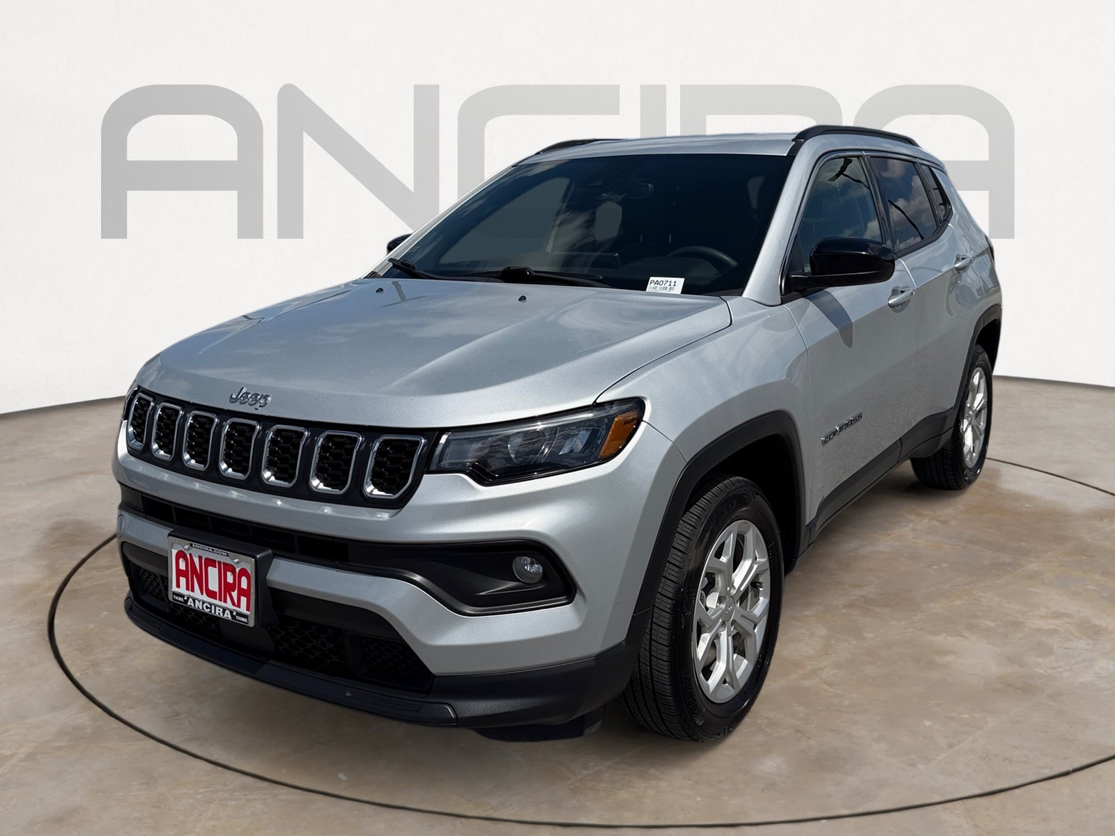 Used 2024 Jeep Compass Latitude AWD/4WD image 7