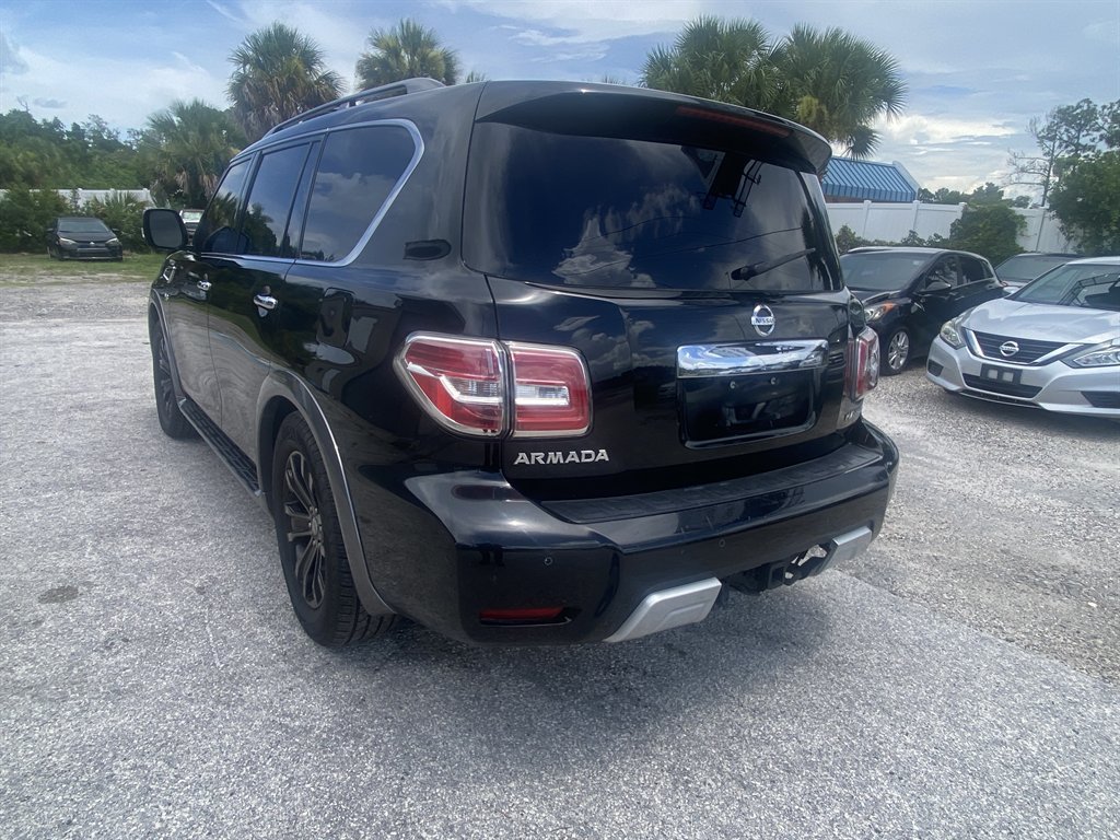 Used 2017 Nissan Armada Platinum AWD/4WD image 5