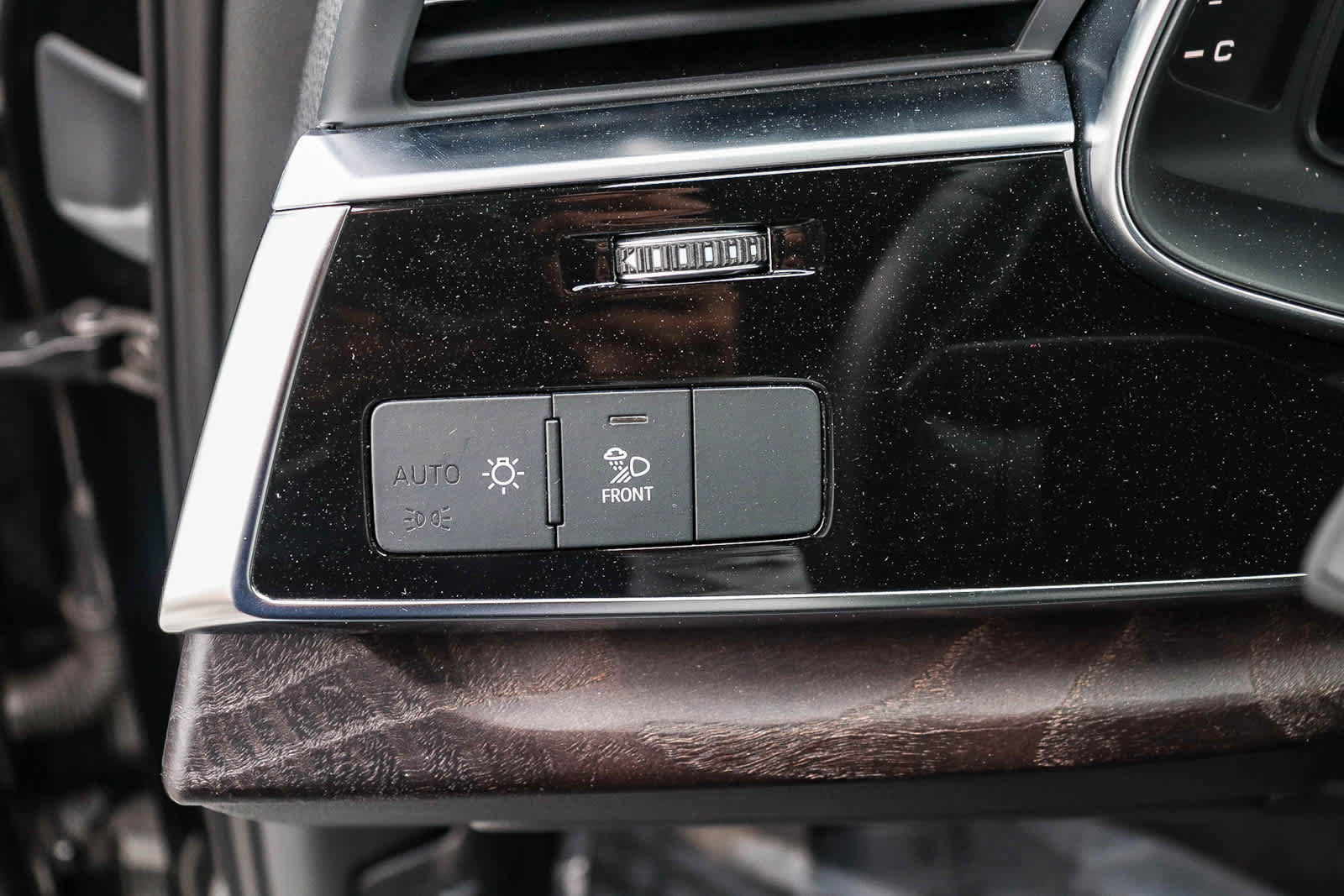Used 2023 Audi Q7 2.0T Premium w/ Convenience Package AWD/4WD image 30