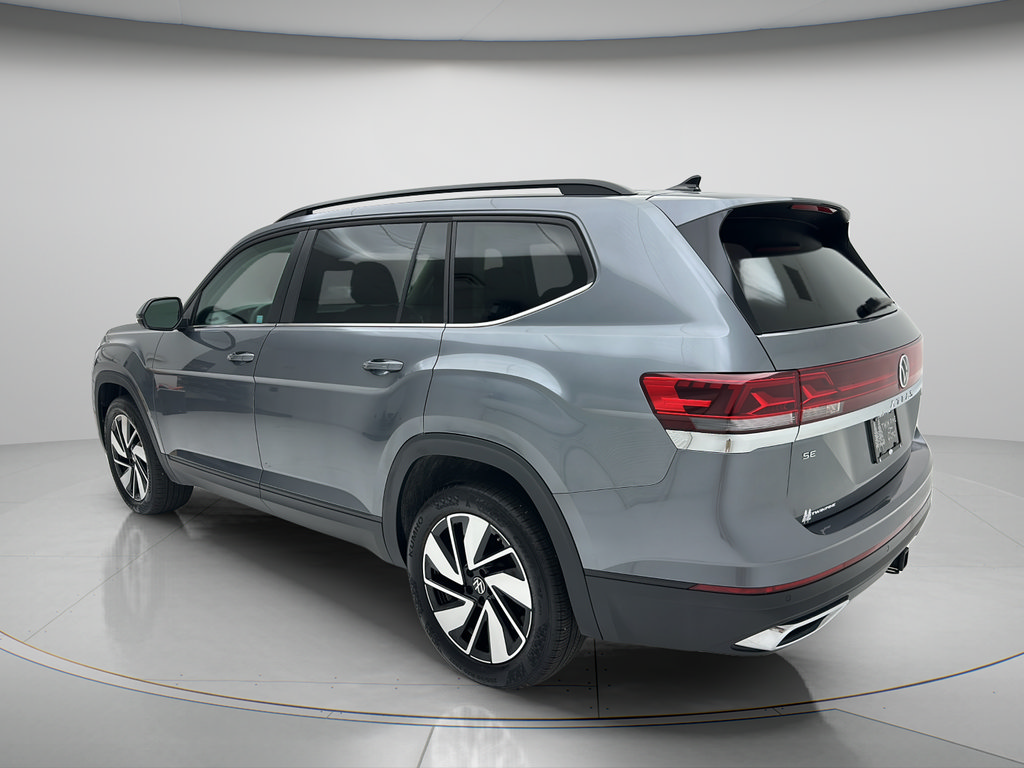 Used 2025 Volkswagen Atlas SE AWD/4WD image 7