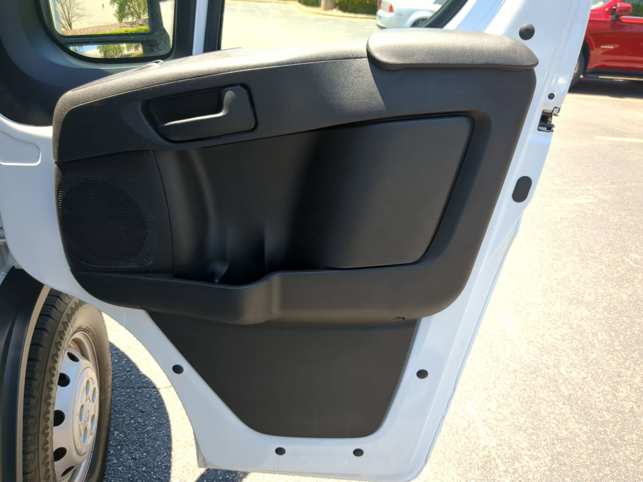 Used 2023 RAM ProMaster 2500 FWD image 31