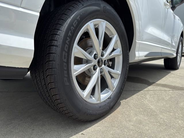 New 2025 Audi Q3 2.0T Premium image 11