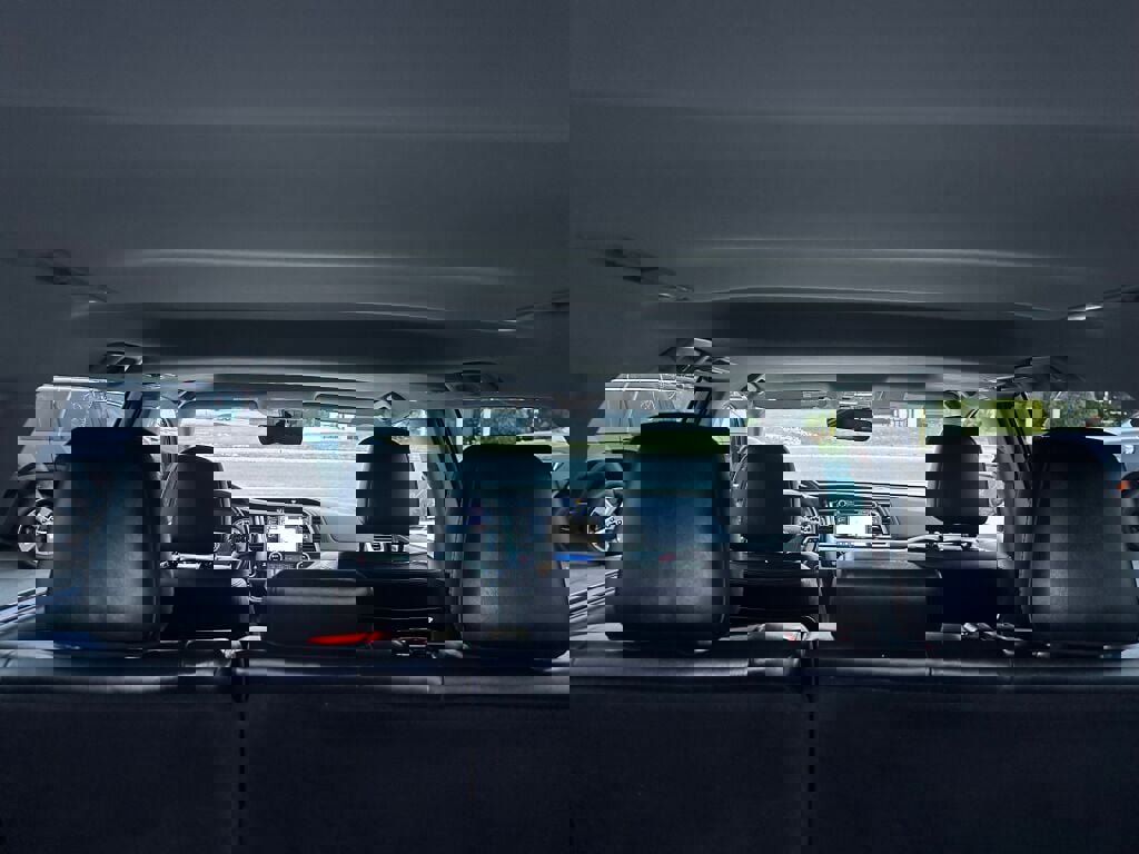 Used 2019 Toyota Highlander XLE image 38