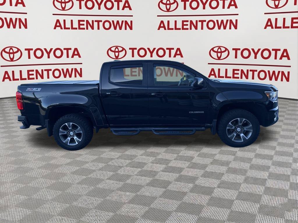 Used 2016 Chevrolet Colorado Z71 AWD/4WD image 3