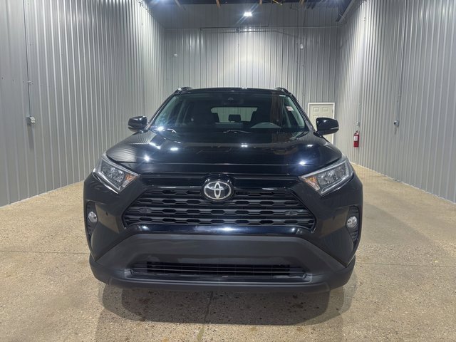 Used 2019 Toyota RAV4 XLE image 8