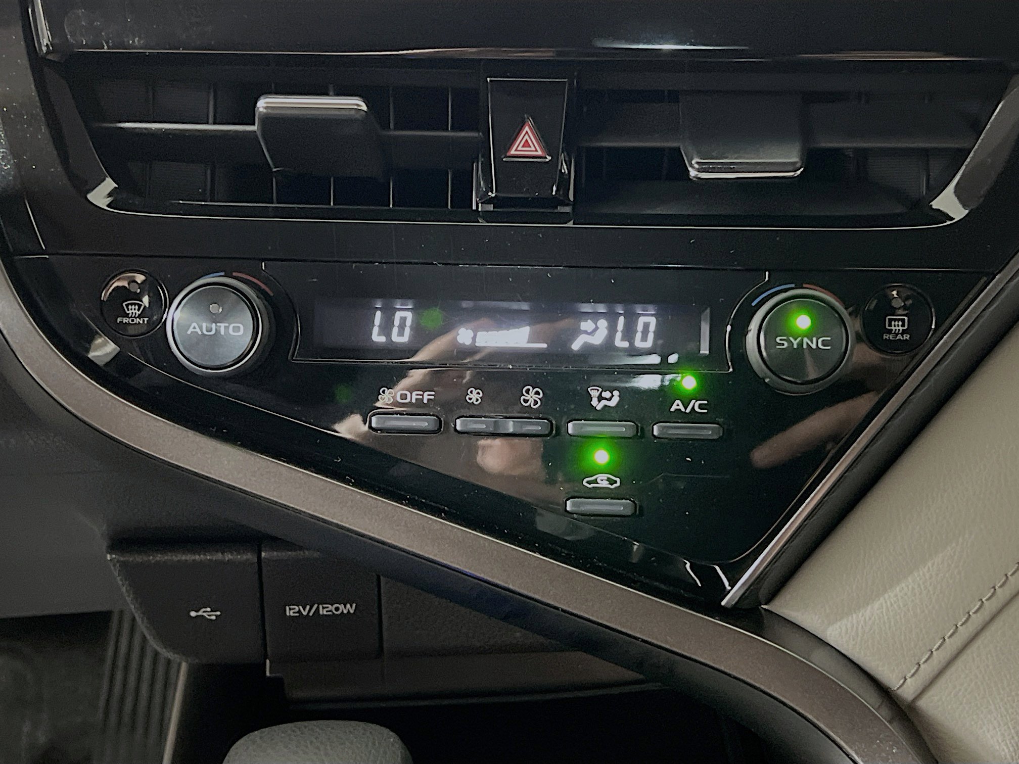 Used 2023 Toyota Camry LE image 25