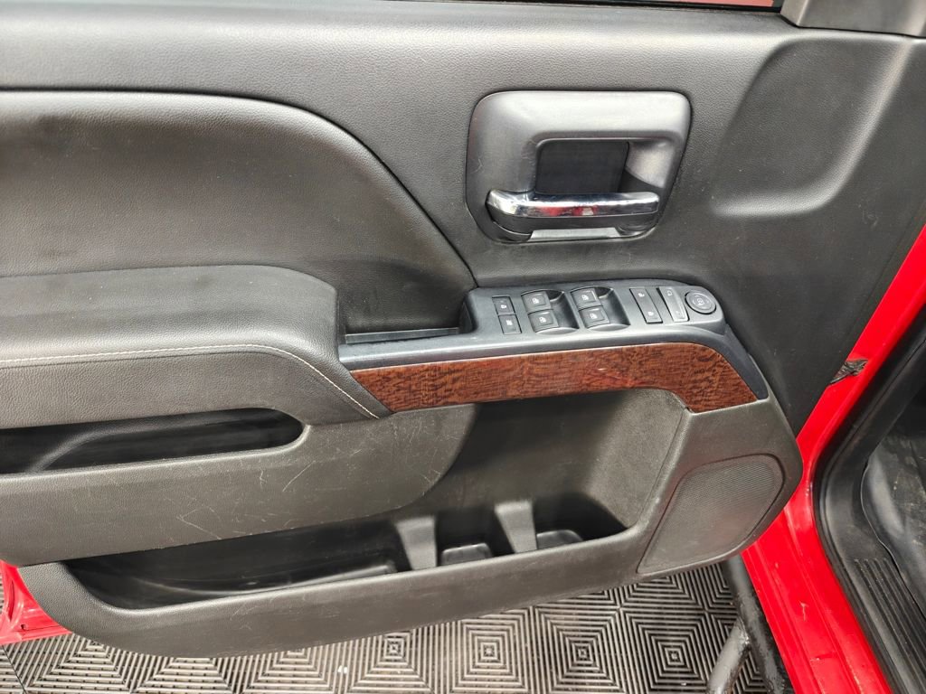 Used 2015 GMC Sierra 1500 SLE w/ SLE Value Package image 39