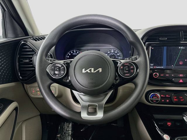 Used 2022 Kia Soul S FWD image 11