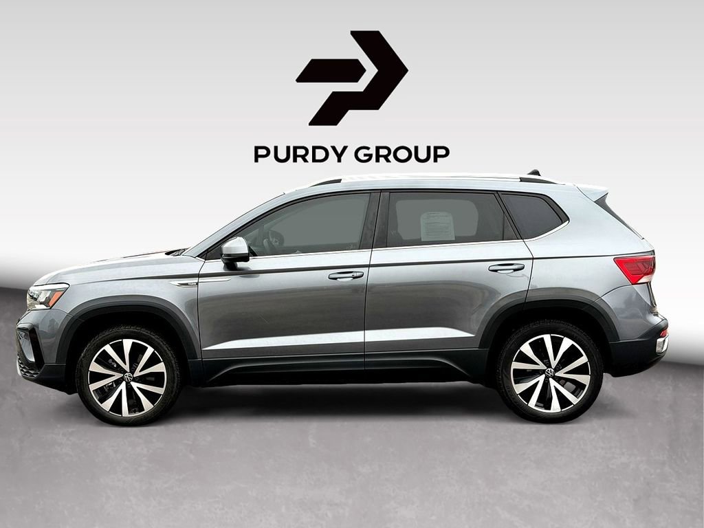 Used 2022 Volkswagen Taos SE image 5