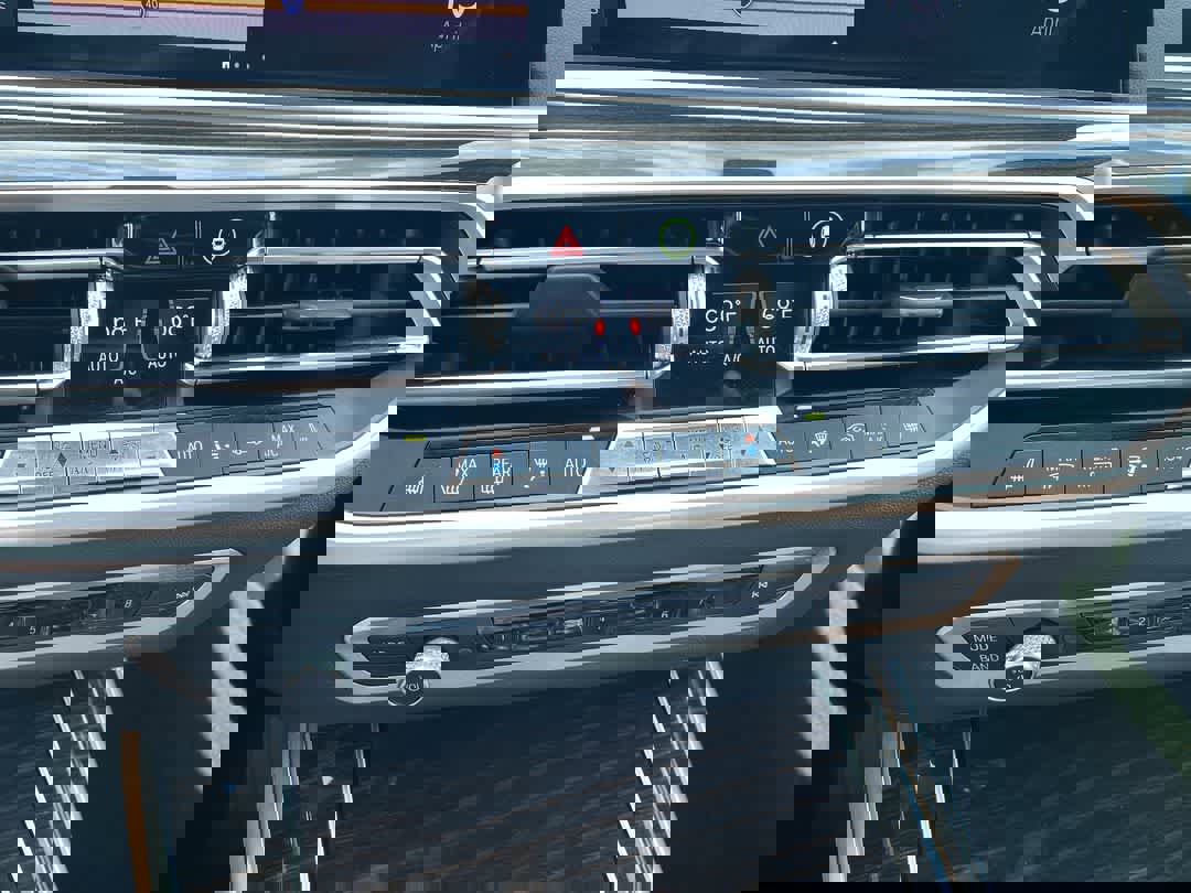 Used 2019 BMW X5 xDrive40i w/ Premium Package 2 image 19