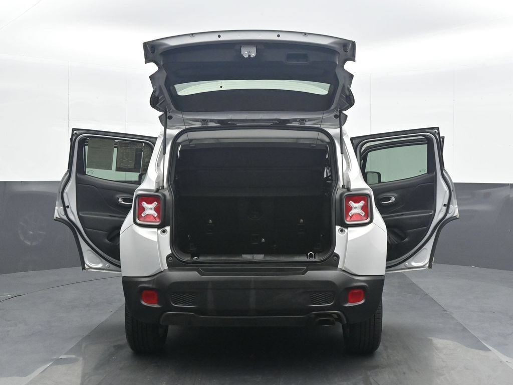 Used 2021 Jeep Renegade Limited w/ Sun & Sound Group AWD/4WD image 34
