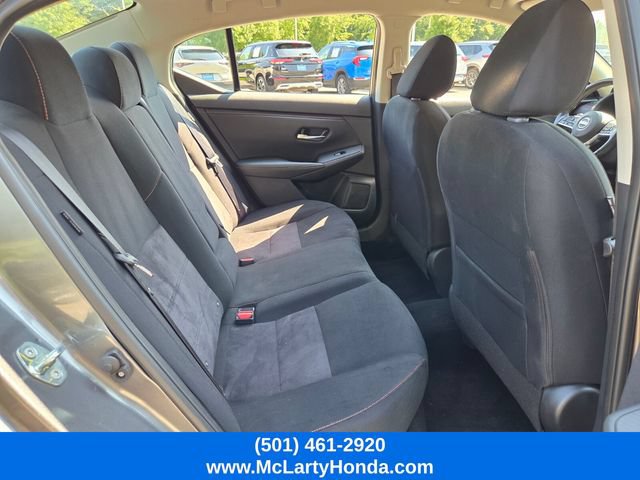 Used 2025 Nissan Sentra SR FWD image 15