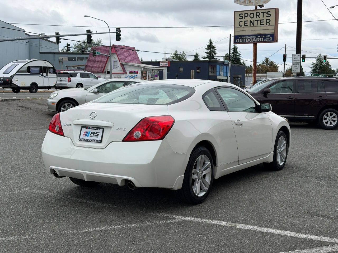 Used 2011 Nissan Altima 2.5 S w/ Convenience Pkg FWD image 5