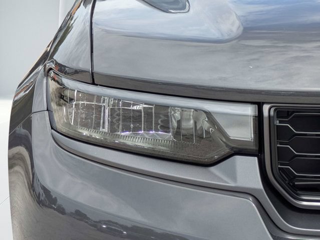 New 2026 Jeep Grand Cherokee L 2WD image 9