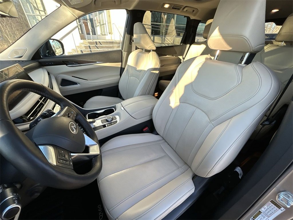 Certified 2024 INFINITI QX60 Sensory w/ Vision Package image 15